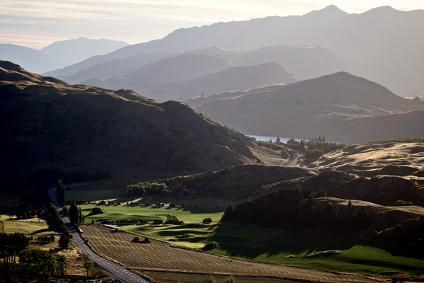 The beautiful mountains in Queenstown New Zealand