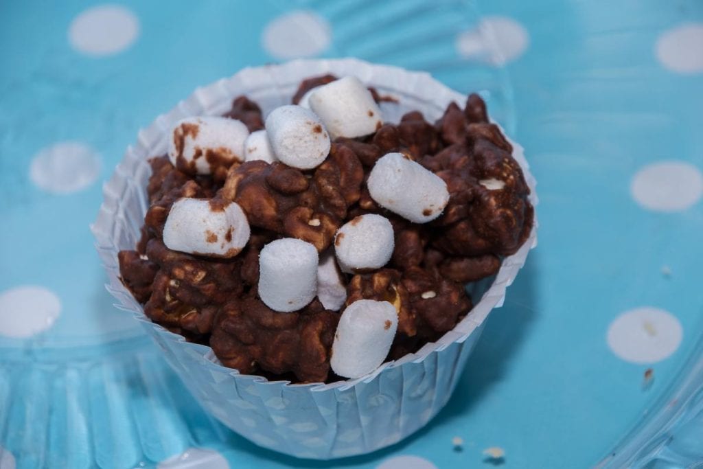 Chocolate crackles with mini marshmallows, a popular no-bake treat often enjoyed as part of Australia's Christmas desserts.