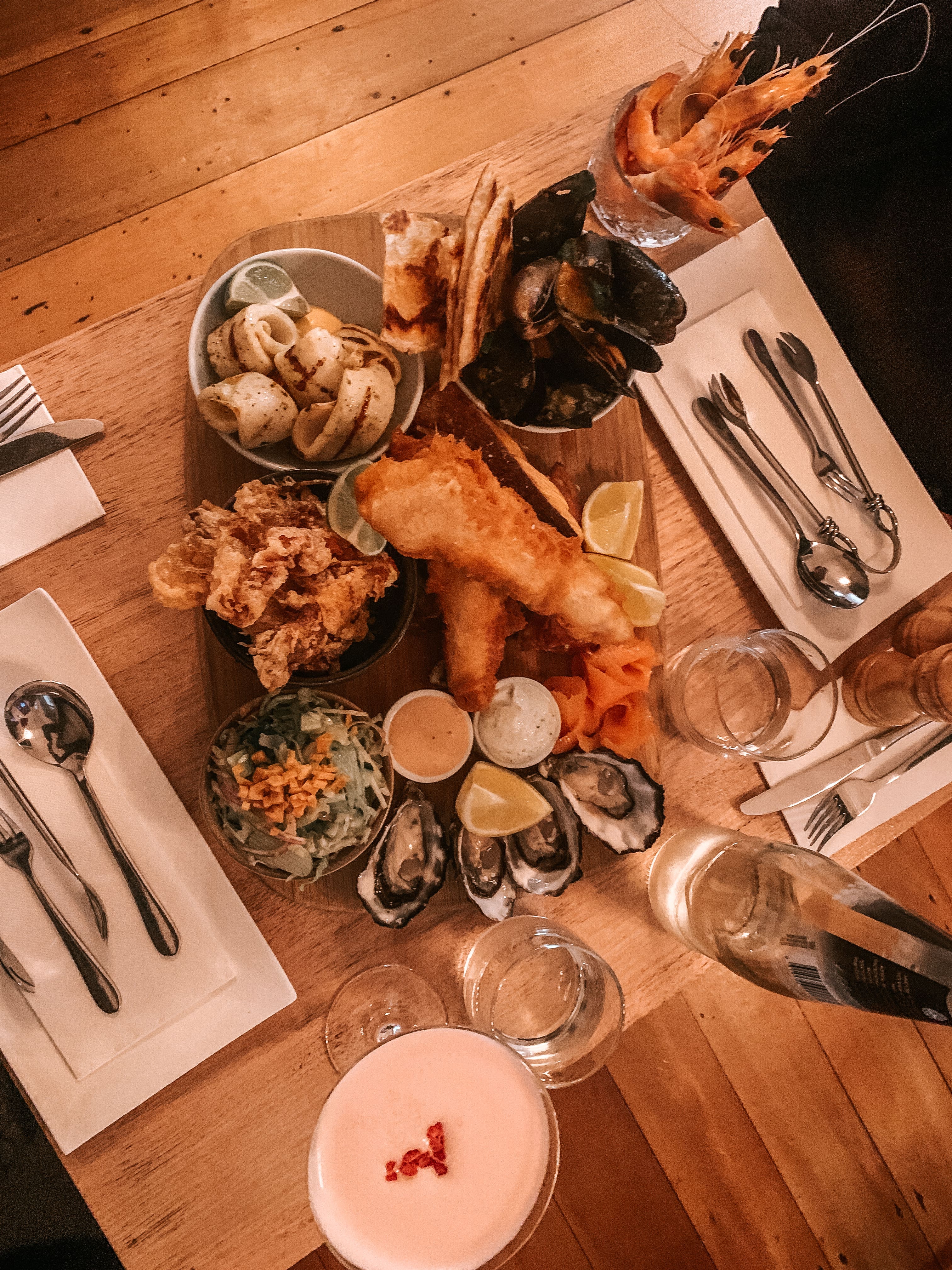 one of the things to do in robe is dining at sails at robe