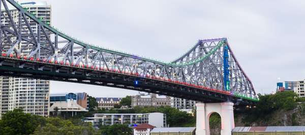 The famous story bridge in Brisbane for Is Brisbane worth visiting post