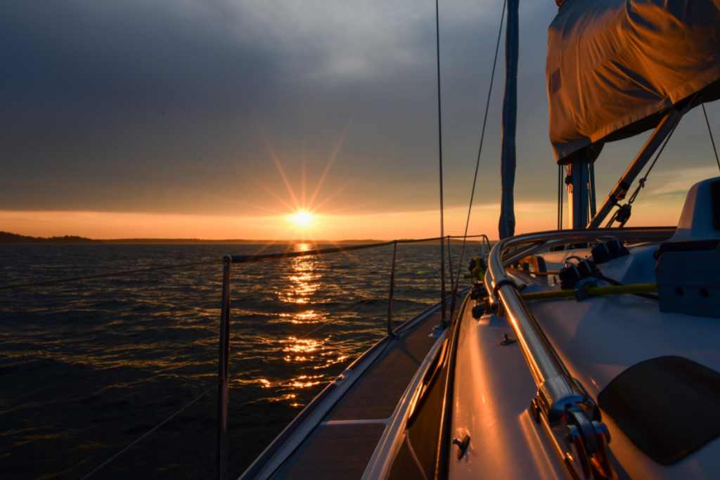 Whitsunday Sunset Sailing Cruise